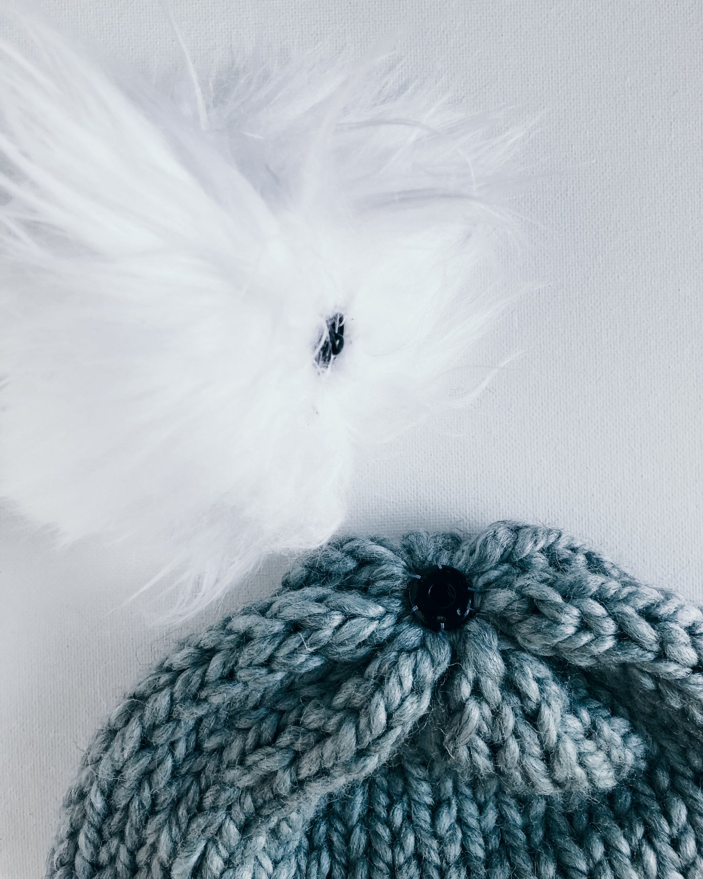Bulky Hand Knit Pom Beanie - Ice