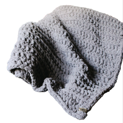 Extra Chunky Crochet Blanket